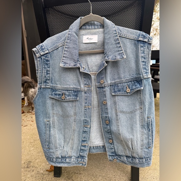 KanCan Jackets & Blazers - Oversized Denim Vest Sz M